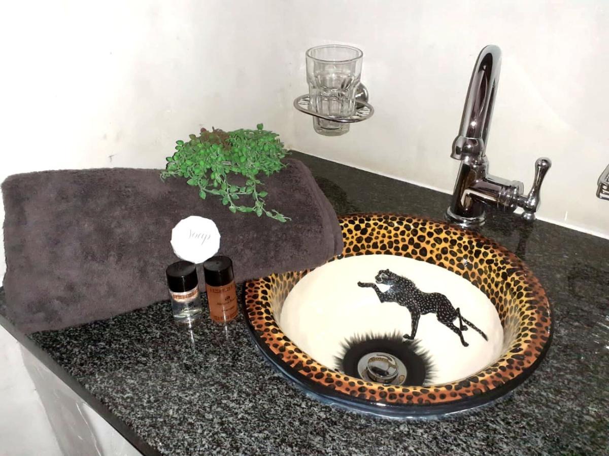 Treetops Marloth Park Buitenkant foto